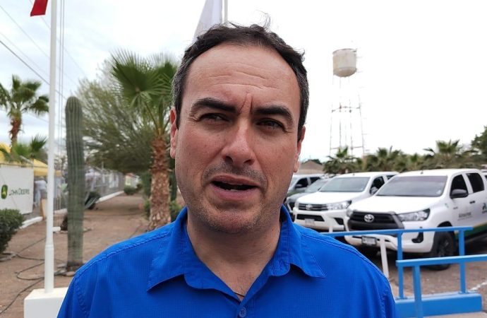 Destaca Armando Alcalá que en su fórmula de regidores están representados todos los sectores de la sociedad