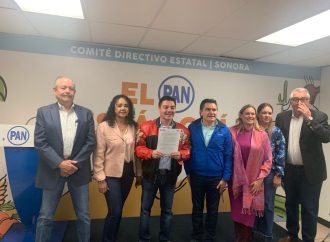 Se registra el Ex Campeón del mundo de box “El travieso” Arce en el PAN para competir una Diputación Federal