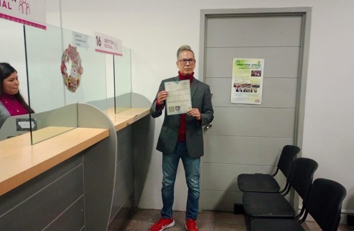 Entregan primer acta a persona ‘no binaria’ en Sonora