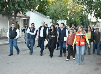 Escucha Toño Astiazarán necesidades de la colonia Fovissste