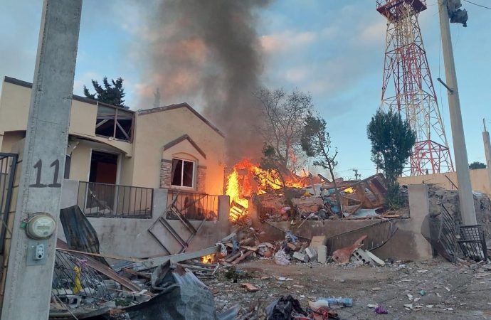 Explota casa en Cananea