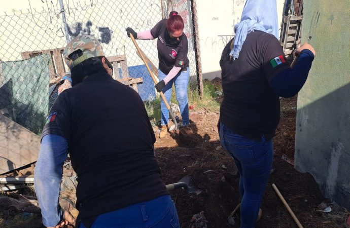 Rastreadoras de Cd. Obregón hayan 3 cuerpos enterrados en vivienda de Urbi Villa