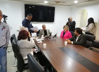 Atiende Congreso local asuntos de la correspondencia