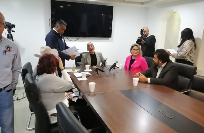 Atiende Congreso local asuntos de la correspondencia