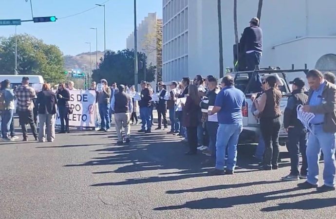 STAUS toma principales arterias de Hermosillo por plazas vacantes