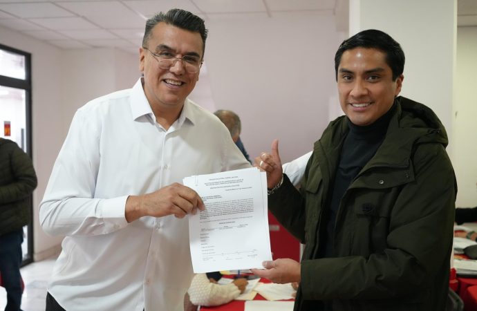 Se postula Ramón Flores como candidato al Distrito 04 por la alianza “Sigamos Haciendo Historia”