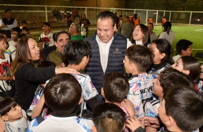Confirma Toño Astiazarán próxima entrega de unidad deportiva rehabilitada en la colonia Norberto Ortega
