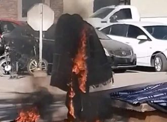 Adulto mayor se prende fuego en Huatabampo en protesta por falta de pago