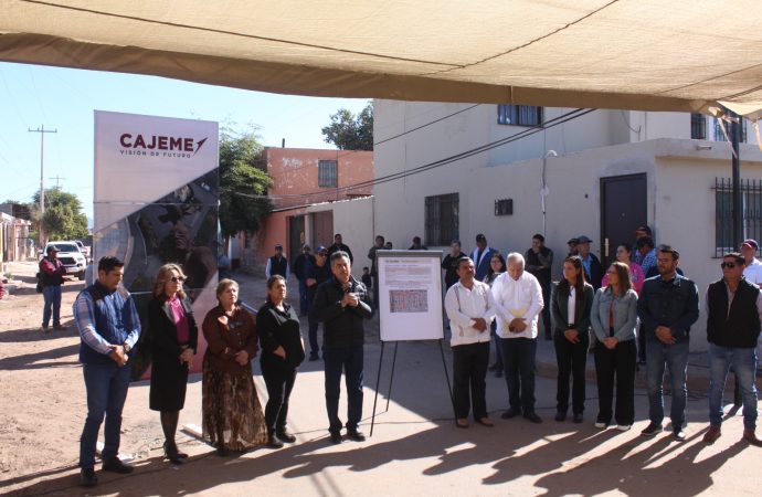 Realizan banderazo de obra en calles de la Colonia Miravalle