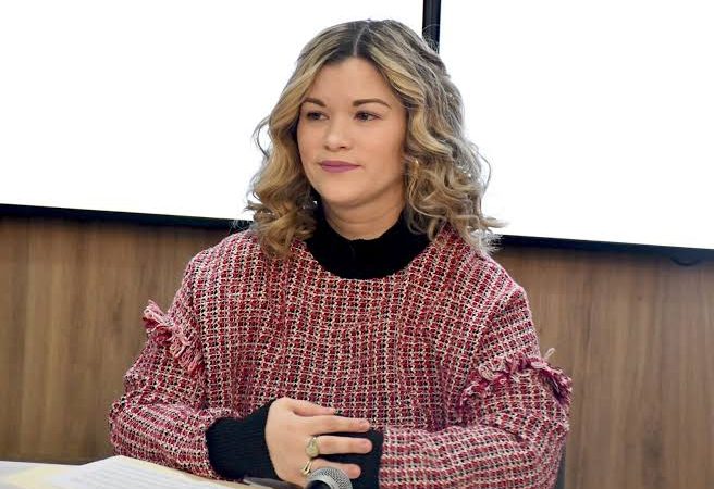 Buscan superar los 100 participantes en la convocatoria de poesía Alonso Vidal