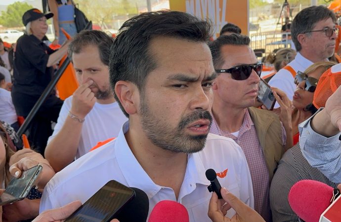 En Sonora, lanza Máynez fuertes críticas contra Padrés y Beltrones