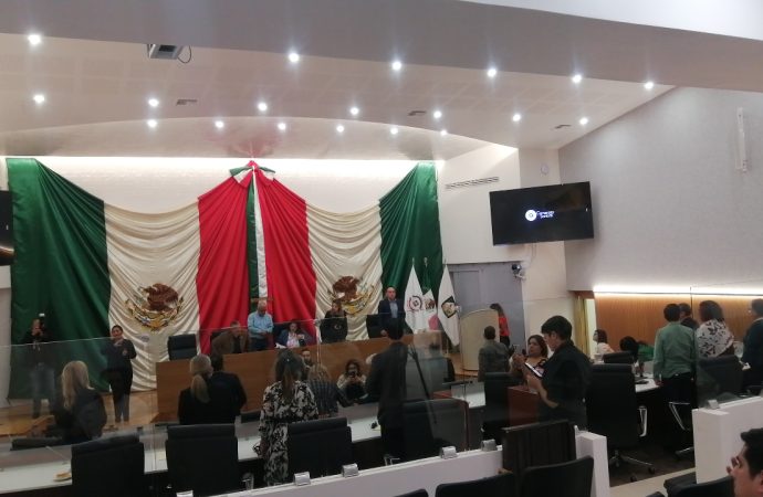 Líderes de partidos políticos en Sonora encabezan las listas para diputaciones plurinominales