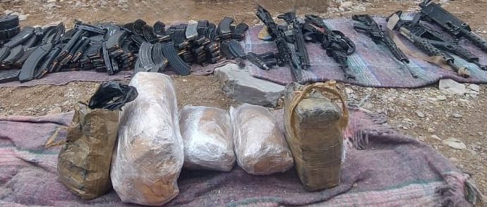 En Sonora, Guardia Nacional y Ejército Mexicano detienen a 4 personas con 10 armas de fuego y más de 13 mil cartuchos