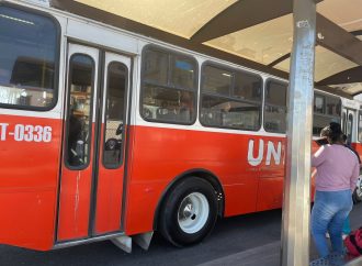 En algunos municipios, unidades de transporte público aún no operan con A/C