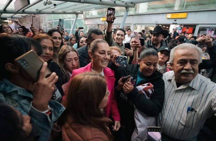 Claudia Sheinbaum recibe calurosa bienvenida en Jalisco al ritmo del mariachi
