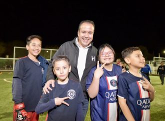 Constata Toño Astiazarán transformación en parque de la colonia Palo Verde