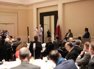 Claudia Sheinbaum destaca principios de paz y soberanía ante embajadores en México