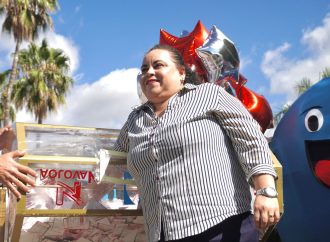 Gana Norma Hernández automóvil attitude 2024 de rifa de OOMAPASN