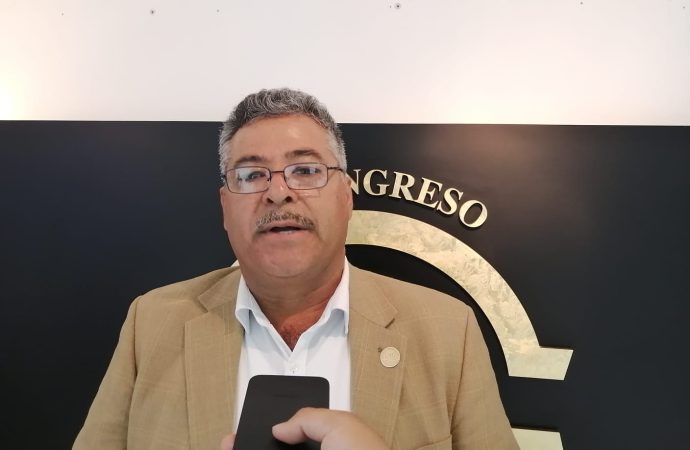 Buscan acompañar a pequeños productores con programas de apoyo