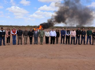 Incinera FGR 106 kilos de narcóticos y 470 litros de metanfetamina líquida en Hermosillo, Sonora