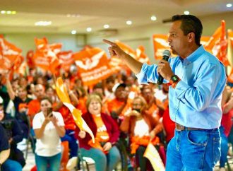 El Pato de Lucas y María Dolores Rosas reciben apoyo masivo en Navojoa