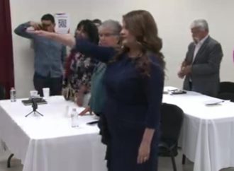 Toman protesta a Rosa Dolores López Carrión como magistrada del Supremo Tribunal