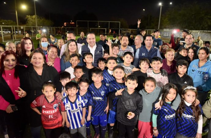 Constata Toño Astiazarán avance en rehabilitación de unidad deportiva en colonia Dunas