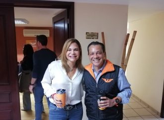 Forma Ernesto De Lucas comités municipales para su campaña rumbo al Senado