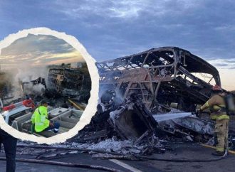 Tragedia en Sinaloa: mueren al menos 20 personas tras choque de autobús y tráiler