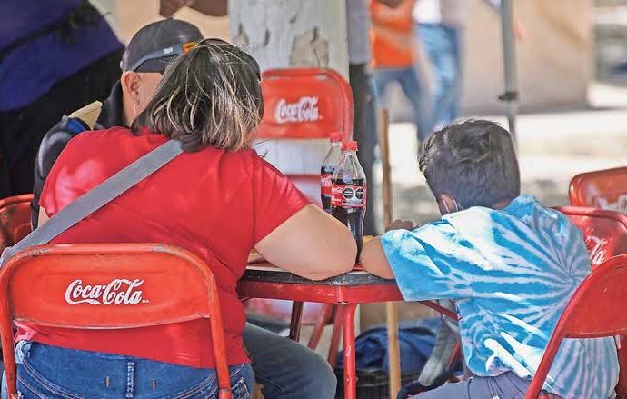 Se deben de cambiar hábitos para evitar en la adultez obesidad