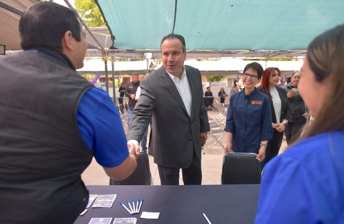 Vamos en Hermosillo por más y mejores empleos: Toño Astiazarán