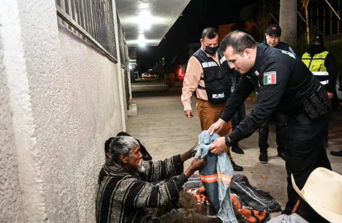 DIF Cajeme pone en marcha jornada preventiva ante frente frío