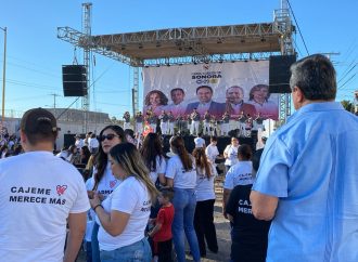 Respaldan miles de Cajemenses a Armando Alcalá