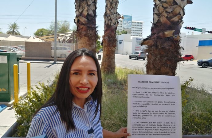 Firma Natalia Rivera el pacto para unas campañas limpias en Hermosillo