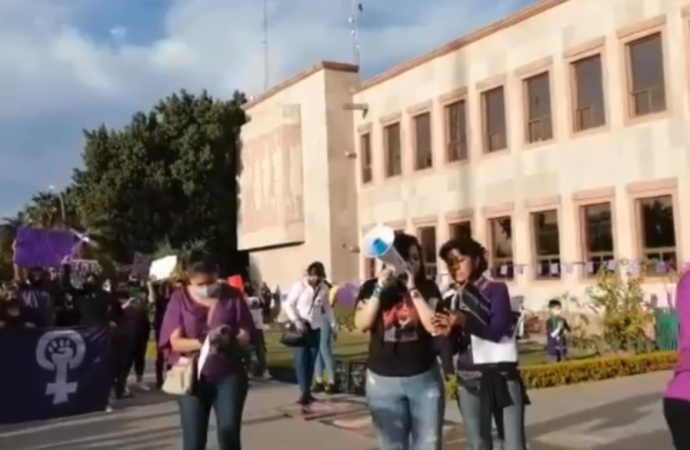 Difunden audio falso del alcalde de Cajeme criticando marcha del 8M