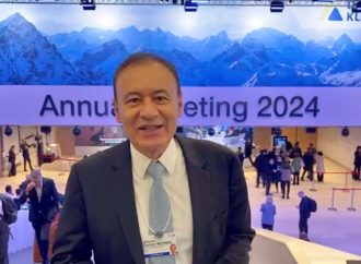 Gobernador Durazo impulsa la posición estratégica de Sonora en Davos, destacando el potencial del litio y la energía sostenible