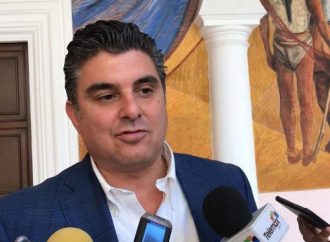 Suspenden Notaría del Ex Secretario de Pavlovich, Miguel Pompa
