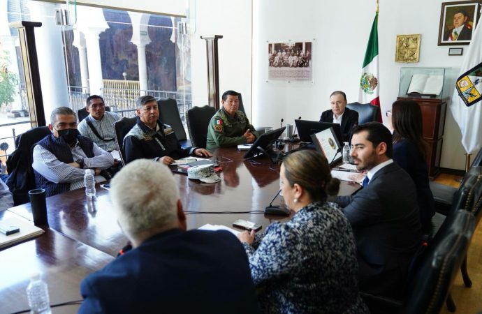 Establece Alfonso Durazo agenda de seguridad para el transporte de carga en Sonora