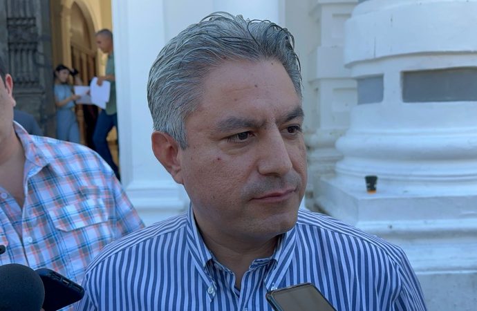 Inicia mesa negociadora entre gobierno y STEUS