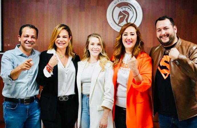 La multifacética cajemense Hildalila Camacho refuerza la fórmula del “Pato” De Lucas para el Senado