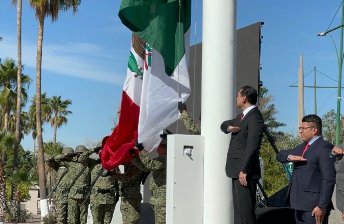 Celebran en Sonora Día de la Bandera