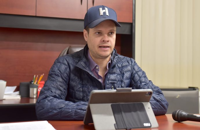 Habilita Ayuntamiento de Hermosillo más opciones para entregar pinos navideños naturales