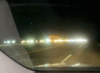 Gran congestión vehicular en Libramiento de Guaymas por retorno vacacional