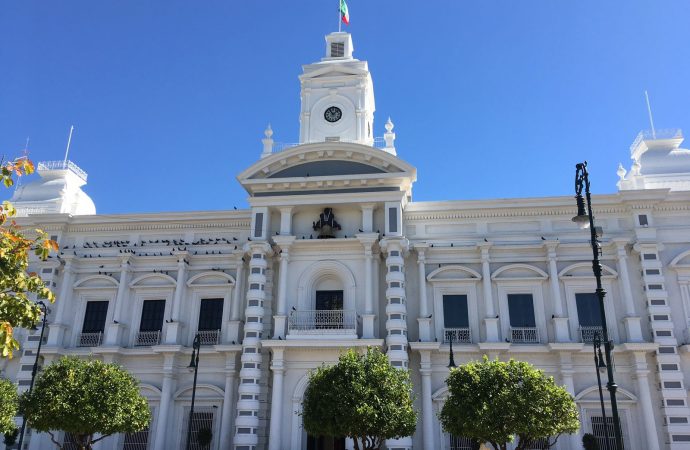 Gobierno de Sonora mantendrá apoyo en mesa de negociación para reanudar clases en Unison