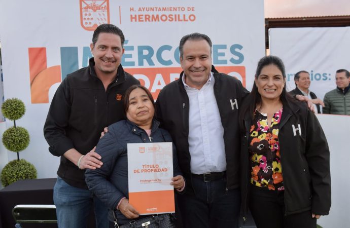 Anuncia Toño Astiazarán obras en Miércoles Ciudadano de Dunas