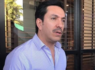 Baraja David Figueroa su participación en el proceso electoral