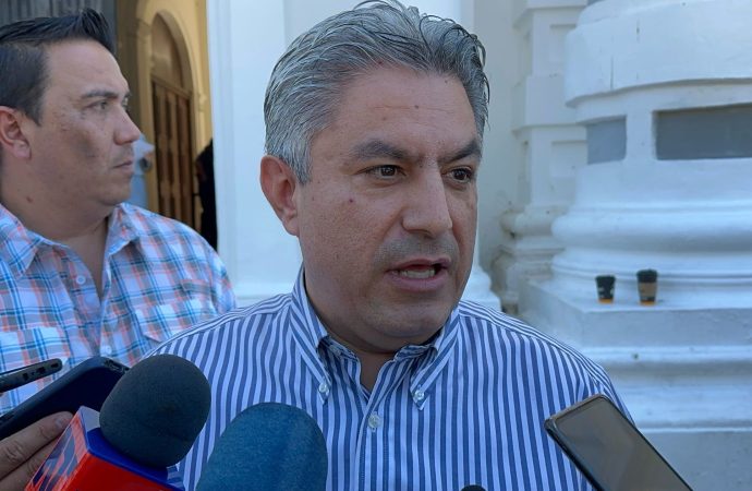 Continúan pláticas entre gobierno y STEUS para resolver huelga en la UNISON