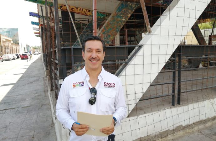 Propone David Figueroa transporte gratuito para adultos mayores