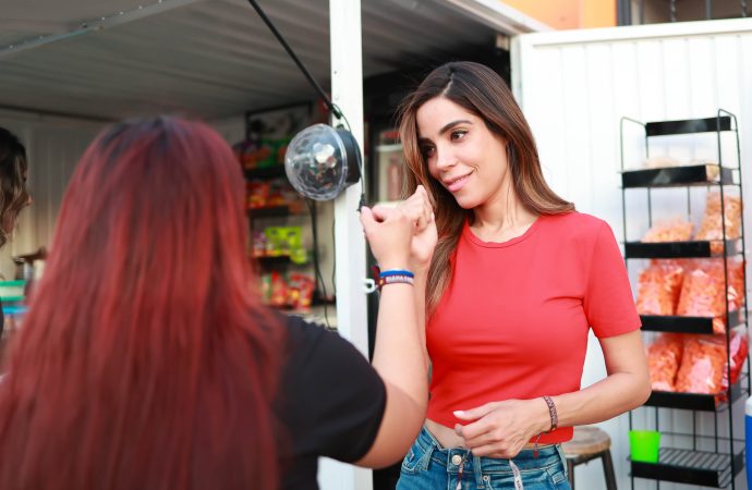 Gestionaremos los recursos para el programa de pavimentación propuesto por María Dolores del Río: Diana Karina Barreras