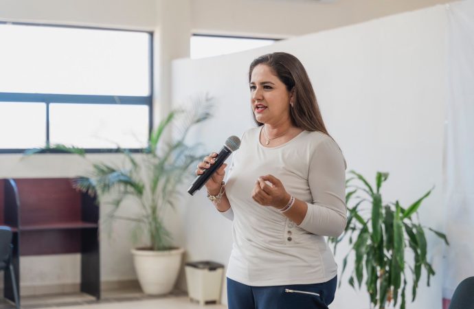 Célida López niega vínculos con el detenido Francisco Bueno y desafía a Beltrones a un debate